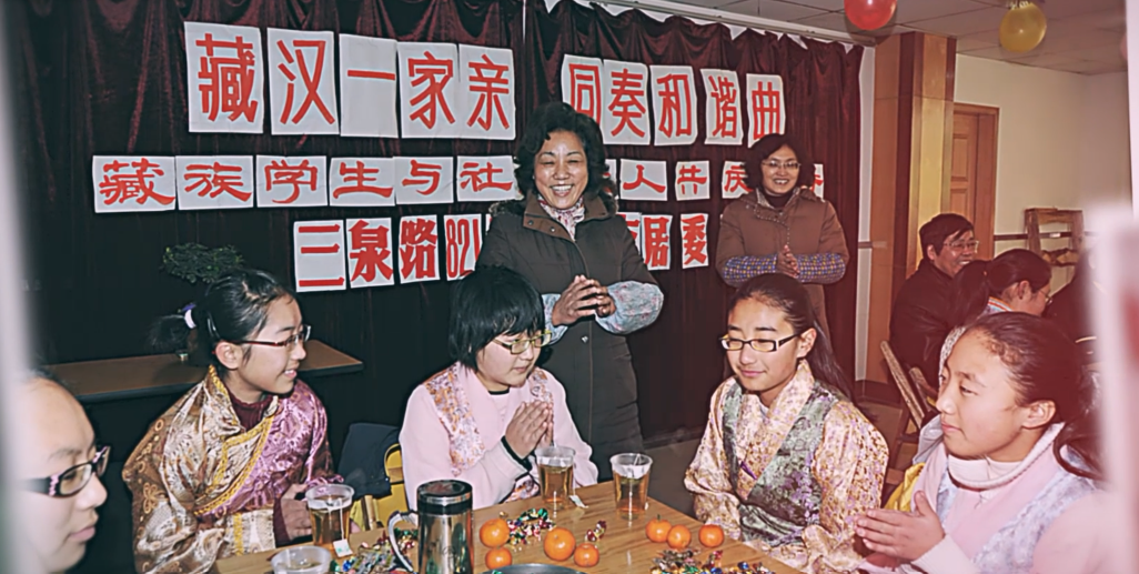 家在上海，何以动人：短视频里的民族团结进步日常