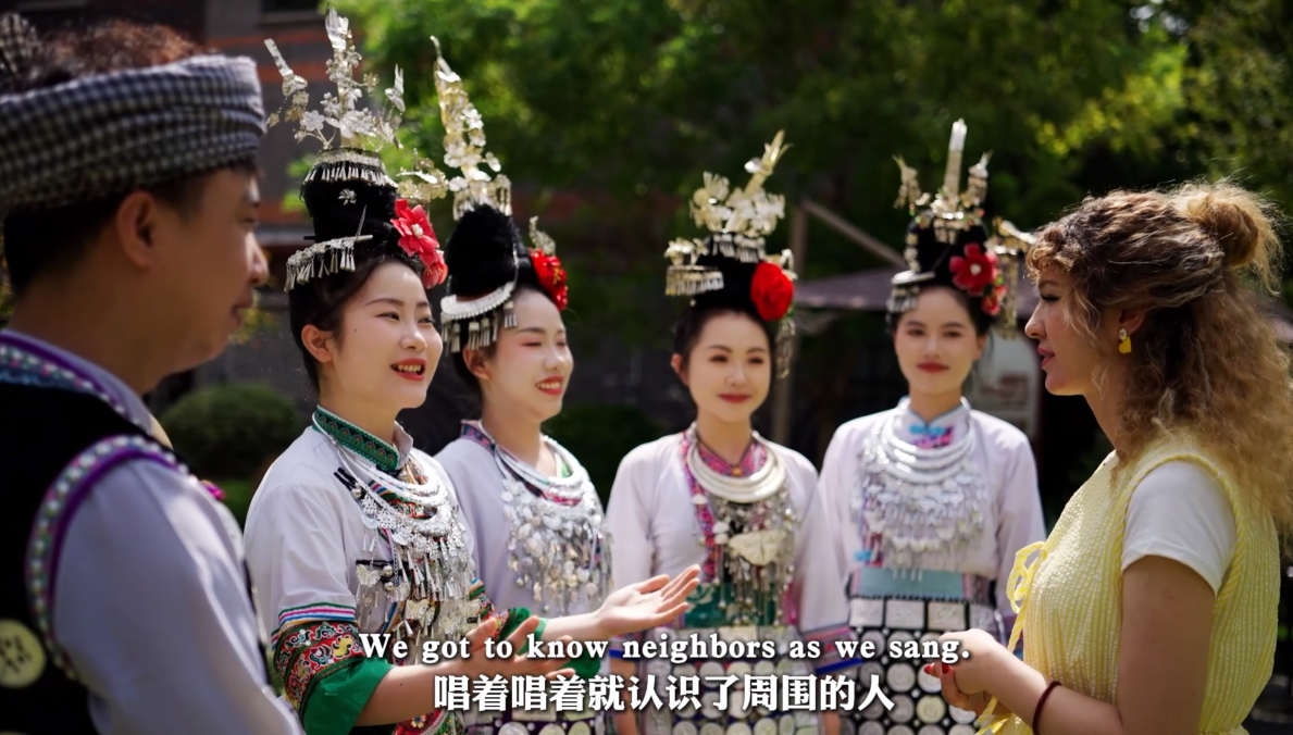 家在上海，何以动人：短视频里的民族团结进步日常