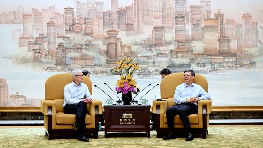陈吉宁会见美国苹果公司执行董事长蒂姆·库克