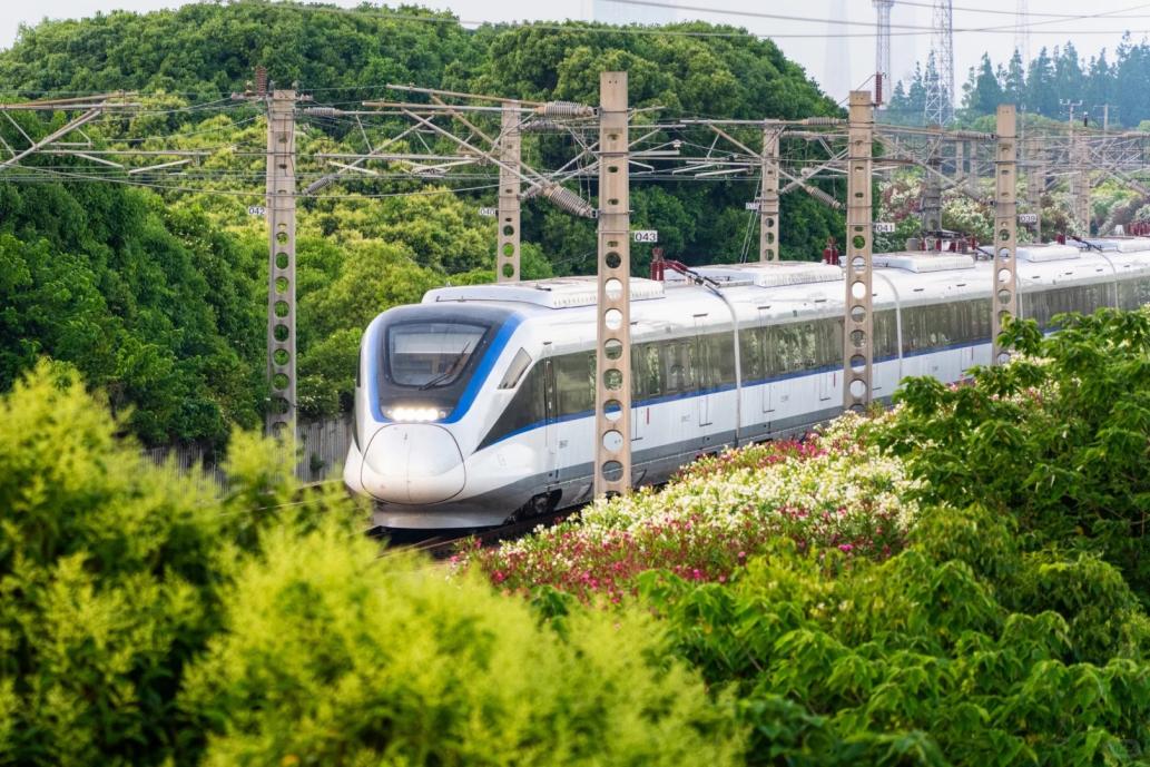 2026“我的铁路风景——坐着高铁游长三角”诗歌、游记、摄影、短视频作品大赛优秀作品展示·小红书专刊