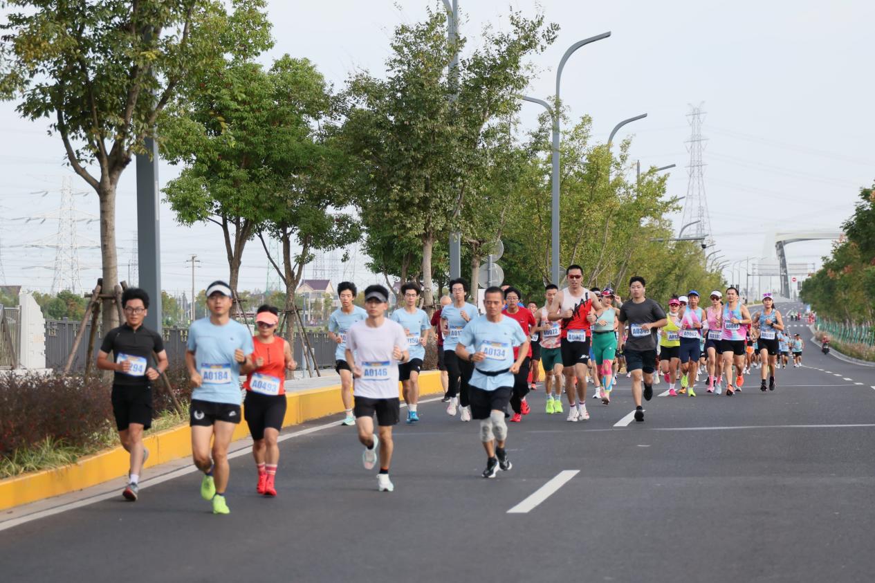 跑完三公里不回家，乐高乐园凭什么让亲子家庭“来了又来”