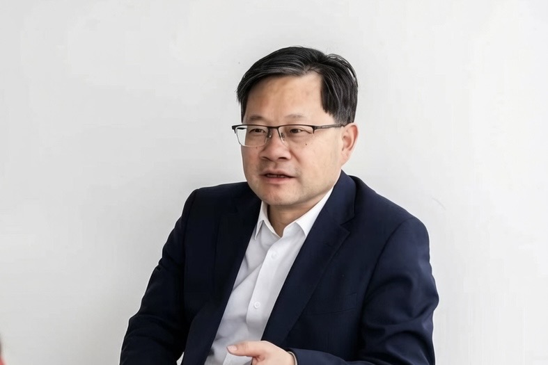 专访施小明：气候健康风险已显性化，公共卫生应对须从应急转向常态