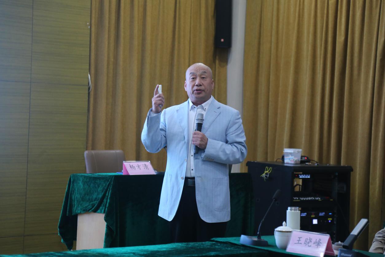 融通古今教育理念,塑造现代君子人格——尼山孔子教育第二届年会研讨综述
