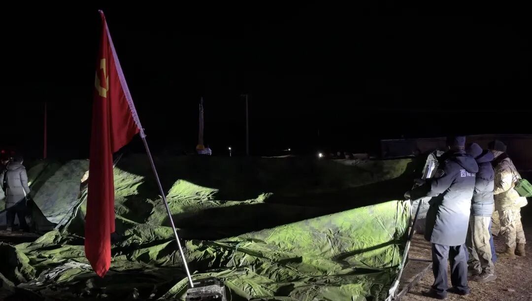 西藏那曲巴青震后首夜:医疗专家连夜驰援,救灾物资陆续运抵