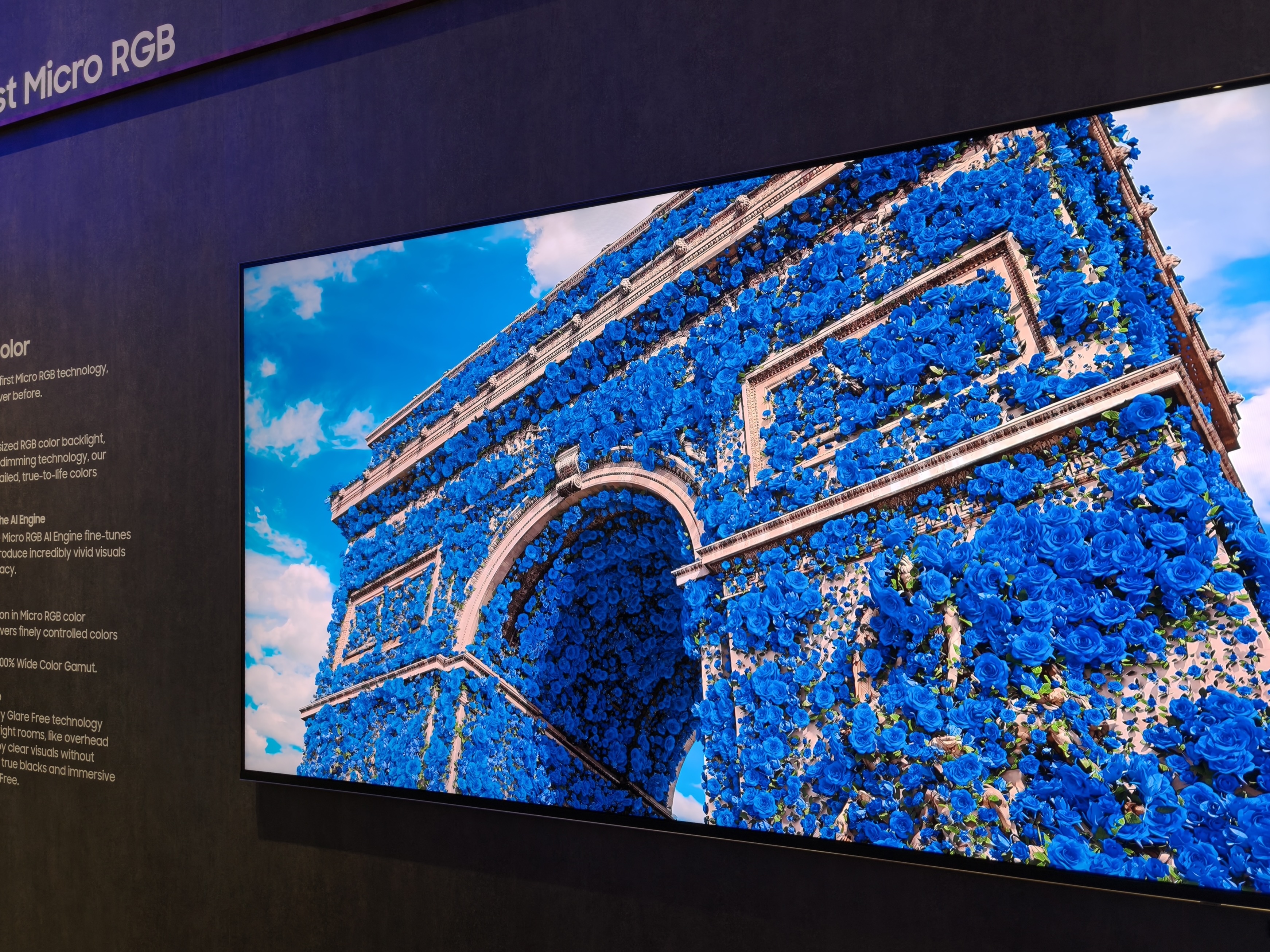 AI先干翻电视广告？网友用AI爆改电视系统，人均AppleTV