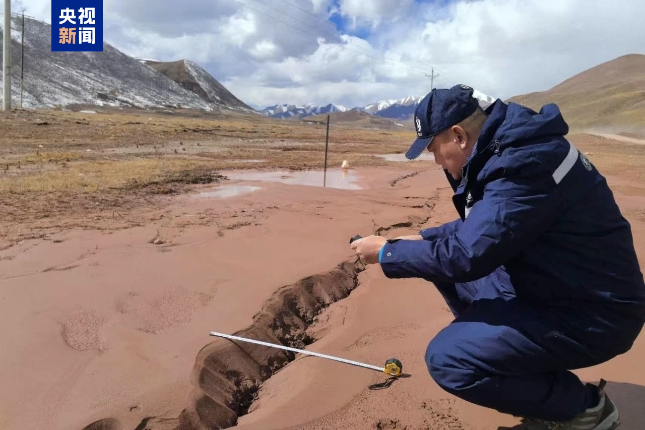 中国地震局:追踪调查首次发现西藏巴青7.0级地震地表破裂带