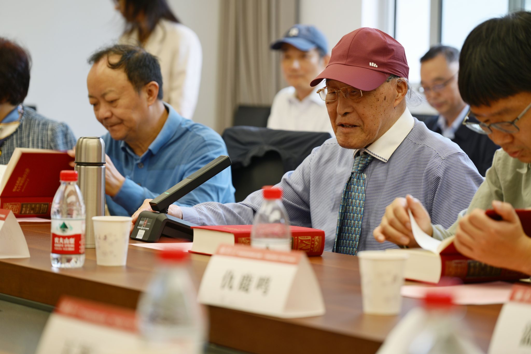 明清史研究的回顾与前瞻——复旦历史系举办樊树志教授九十华诞学术座谈会