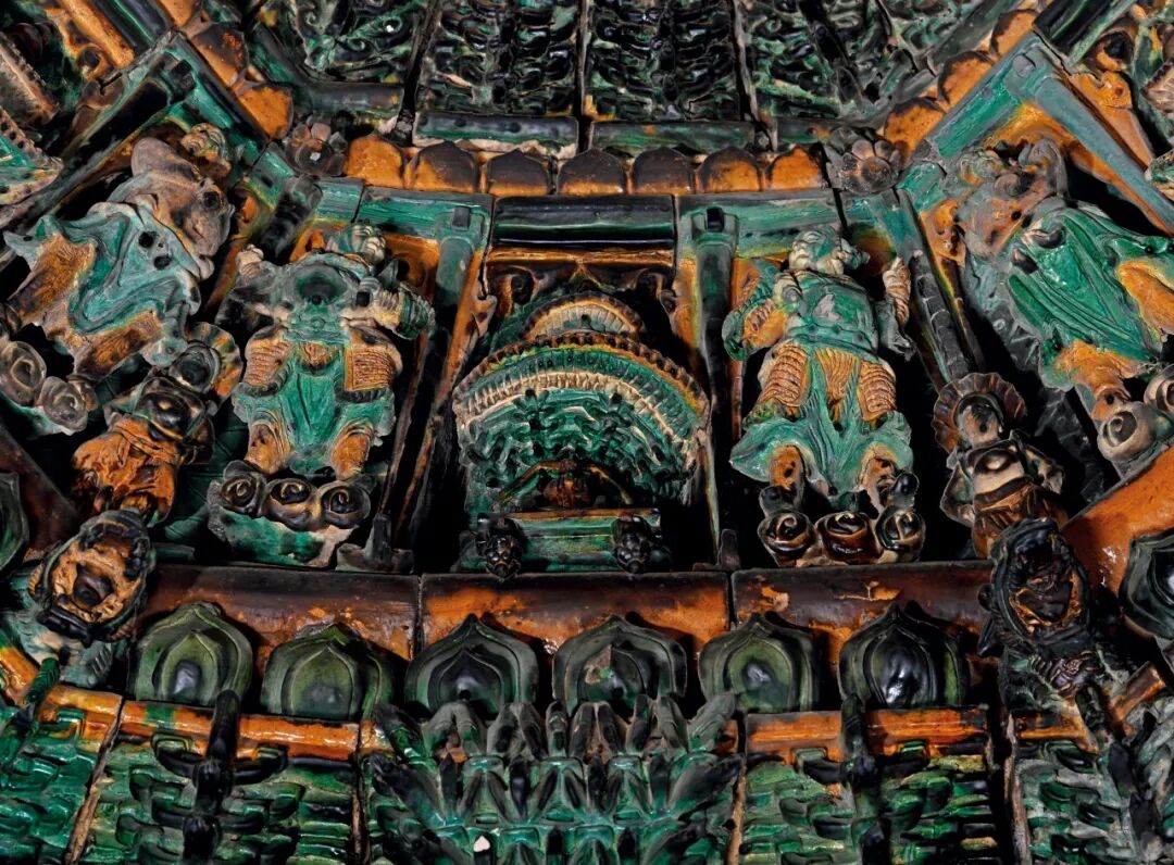 《万古光辉》:从展场到纸页,读懂千年古刹广胜寺