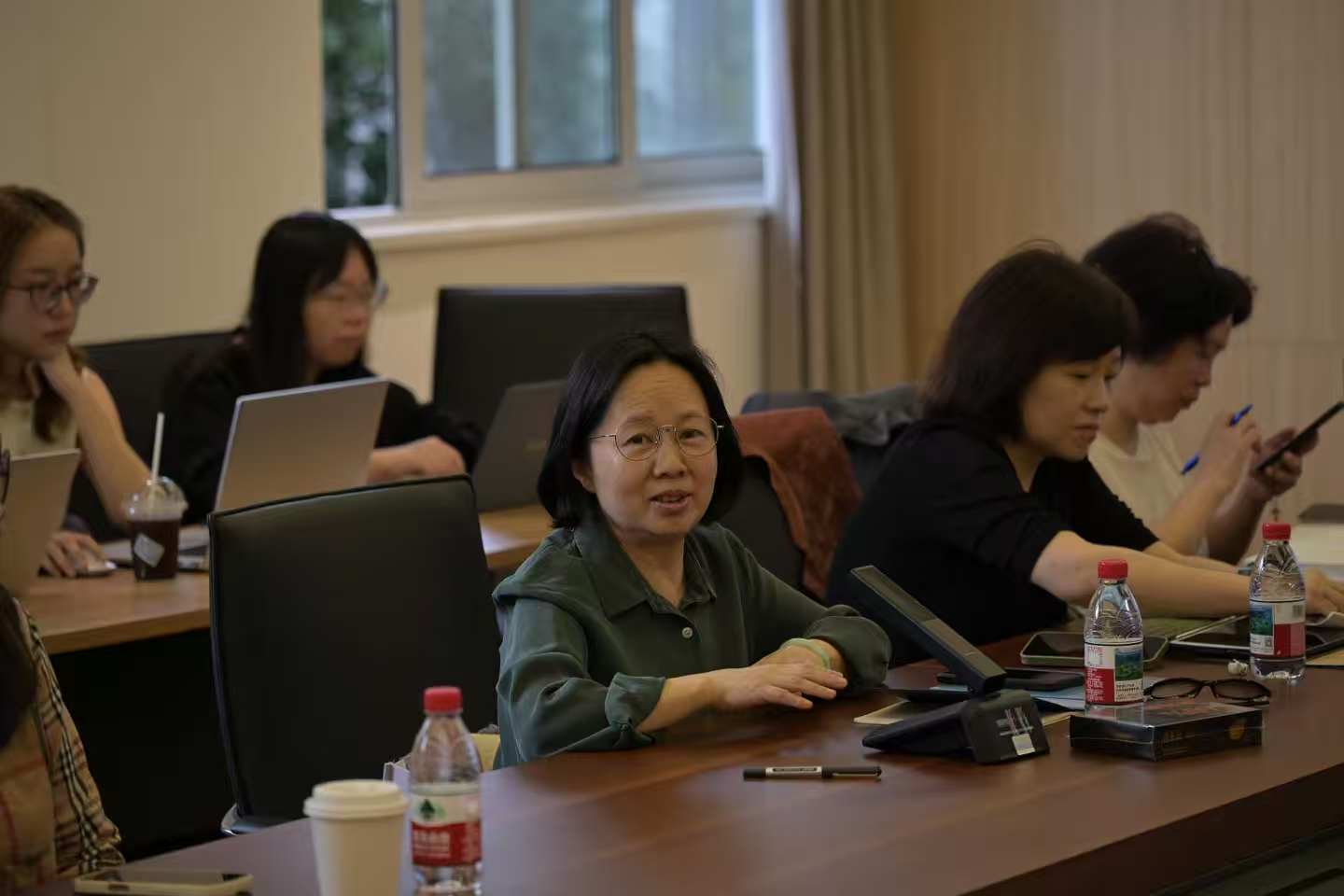 复旦人工智能与史学研究工作坊|历史学版MBTI测验和AI抵抗型作业,历史教师应对AI的攻与防