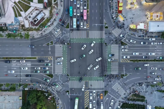 空中巡、地上智、云端管——看经开区用数智赋能城市民生