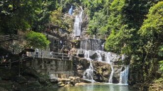 看，这是肇庆爱你的形状！