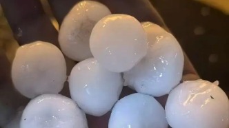濟南降雪已達大暴雪量級，杭州熱到破紀錄……專家：都是正常天氣現象
