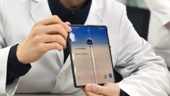 全球首个！中山一院发布Deepseek加持的腹透随身“医生”！