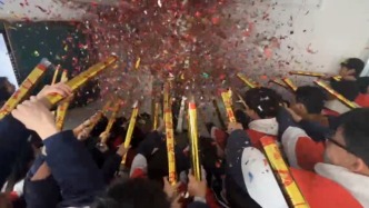 崇州的這份“畢業(yè)驚喜” 感動(dòng)全網(wǎng)！