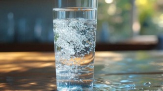 控量保價，白酒企業屢試不爽的“休克療法”