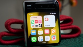 華為Pura X首發評測：回頭率高的小胖子，可惜缺殺手锏應用