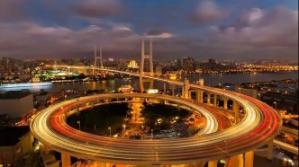 媒体聚焦 | 刘文富：从“要素优势”迈向“系统能力”