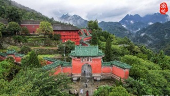 湖北最低調的寶藏小城：世界遺產、山水車城，還是南水北調水源地