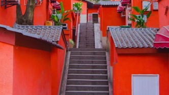 “反向旅游”了解一下？住在小眾打卡地周邊