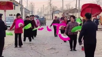 時(shí)光因舞而健康，人生因舞而快樂(lè)，百姓一起來(lái)跳廣場(chǎng)舞
