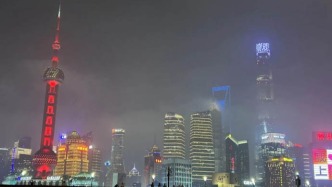 伯克希爾罕見大跌逾5%，巴菲特卸任CEO對伯克希爾意味著什么？