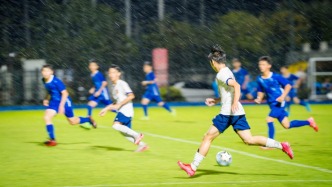 雨中激战！十五运会肇庆赛区这场测试赛精彩上演！