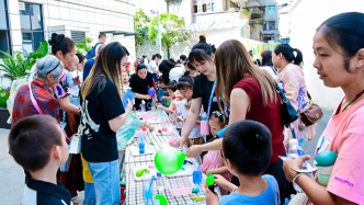 四川營(yíng)山：實(shí)驗(yàn)幼兒園舉行首屆科技魔法派對(duì)