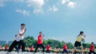 校長領(lǐng)航、家校協(xié)同！肇慶校園體育好“燃”！