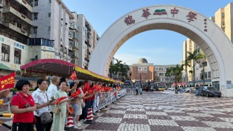2025廣東鶴山：高考專車 為夢想護航