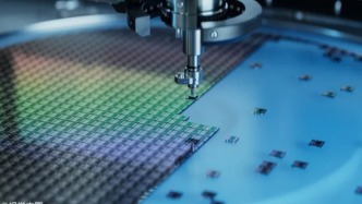 CoWoS，劲敌来了