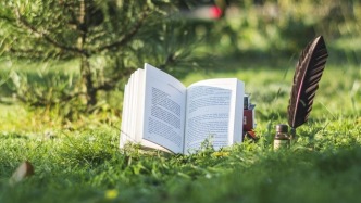 非因受托方原因未在約定期限完成影視視覺特效工作，不宜認定違約