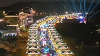 南寧之夜璀璨炫酷的燈光秀，太美了吧