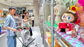 存款送LABUBU被叫停，銀行如何吸引年輕人