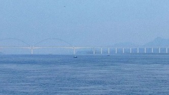 【美丽中国】宜昌十二时辰：夜泊葛洲坝，朝访二马路——从灯火阑珊到晨雾初散‖柳红樱