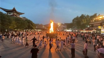 2025“我們的中國夢——文化進(jìn)萬家”市州巡演走進(jìn)崆峒山