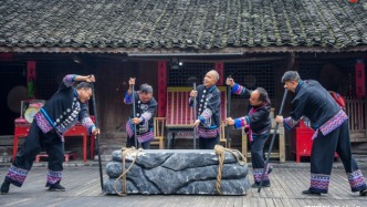 渝廈高鐵重慶1小時飆攏黔江，藏在武陵深處的這處秘境快藏不住了