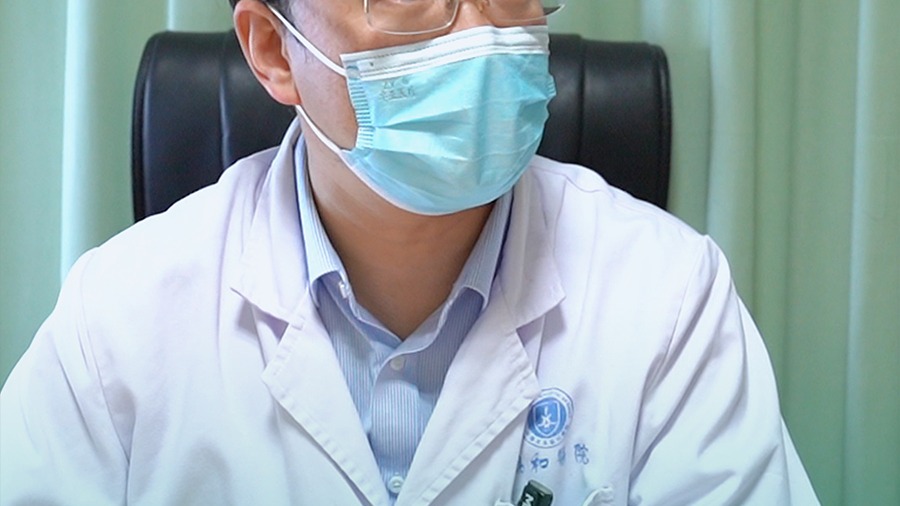 宝妈带着多指宝宝慕名而来，听说术前一天一夜不能吃喝？