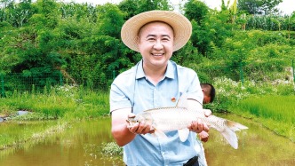 开州区大德镇龙王村推广“稻鱼共生”模式谱写增收致富曲