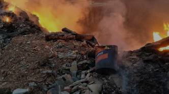 中国焚烧厂，高价抢垃圾