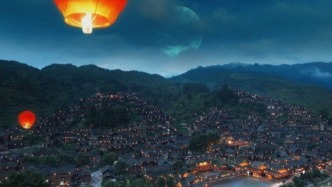 灯火里的中国，浩瀚的太空里应该有中国人的诗话浪漫