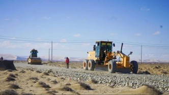  戈壁风起！倾听哈巴河的风电协奏曲