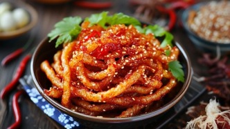 衛(wèi)龍高層人事變動：首席財務(wù)官彭宏志辭任 執(zhí)行董事余風(fēng)接任