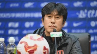 徐正源與成都蓉城：一場“合同戰(zhàn)爭”背后的足球江湖