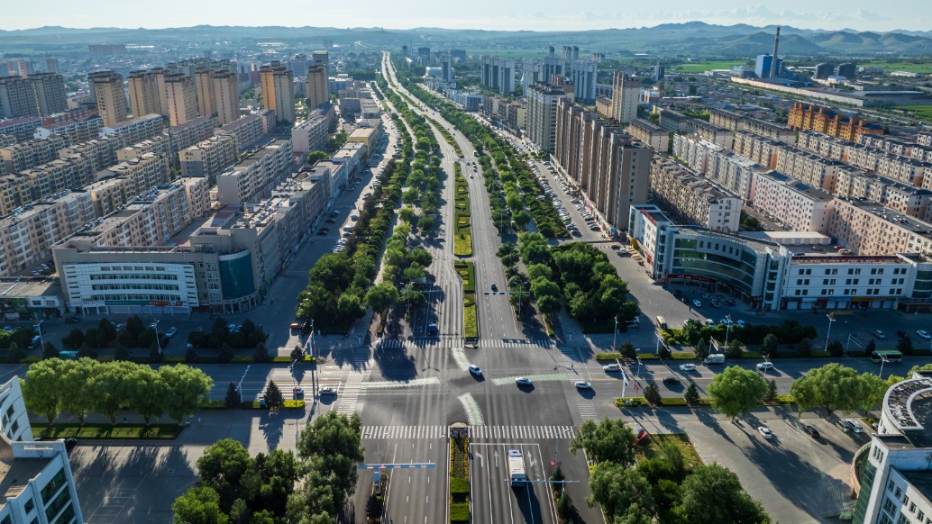 生態(tài)小城夏日晨曲