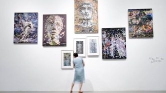 于光：“手繪、數(shù)字、AI，交疊并置的意義”