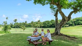 暑期戰(zhàn)場，誰能“拿捏”家庭游的黃金密碼？