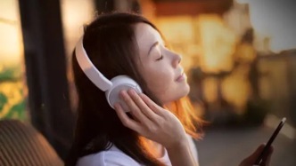 暴涨1100亿，腾讯音乐闷声发大财
