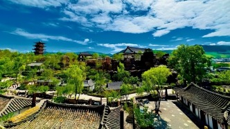 乘著高鐵游白山 | “百區(qū)百景”打卡攻略之長白千年崖城風景區(qū)