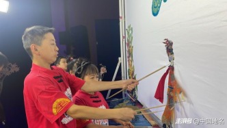 “袖珍人”皮影戲獲全國大獎