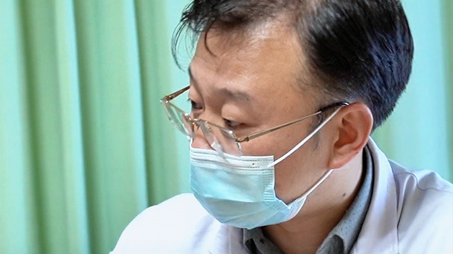 家族三代遗传手指发育不良,手术改善外观和功能